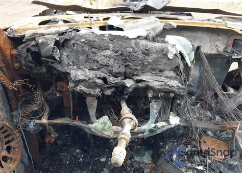 2005 Ford Explorer Sport Trac Adrenalin/Xls/Xlt from USA, damaged, VIN 1FMZU77K05UB73931